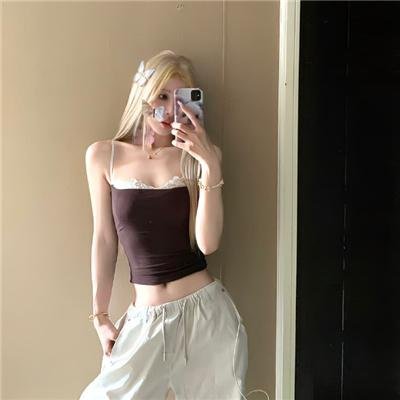 璀璨不可及的她